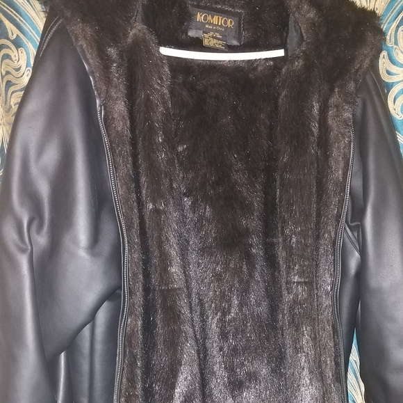 komitor leather jacket
